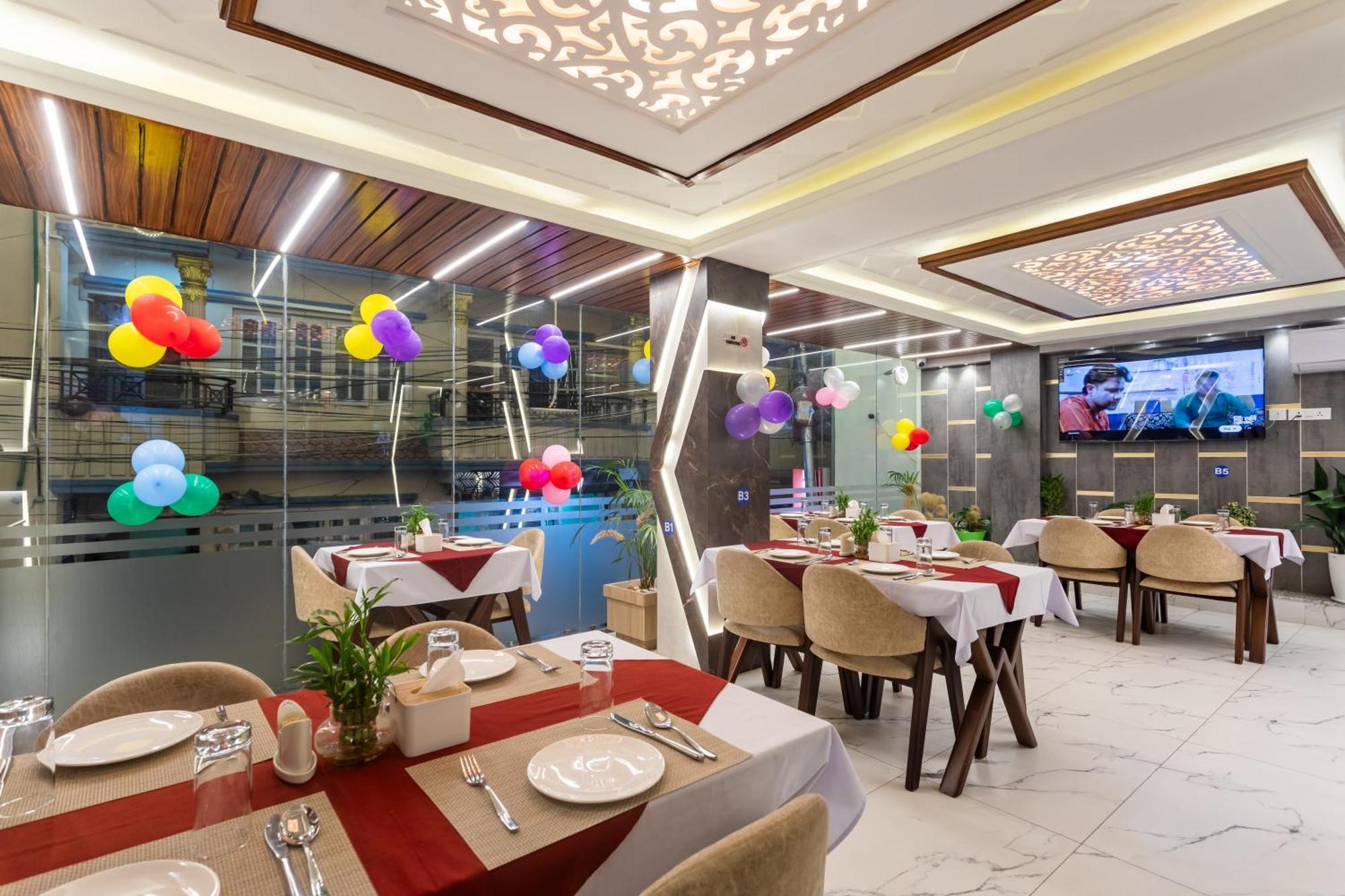 Airport Diana Hotel Katmandu Dış mekan fotoğraf
