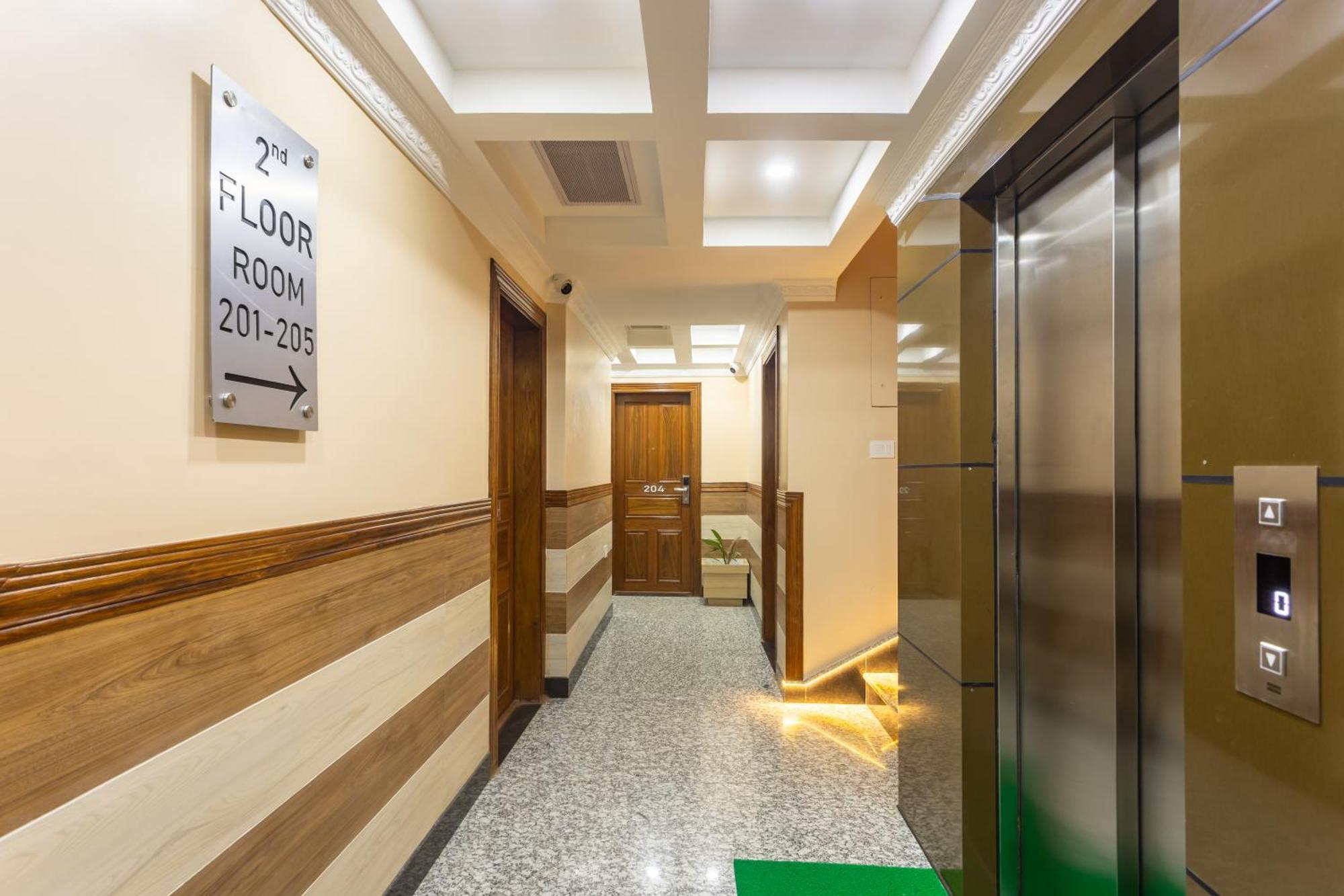 Airport Diana Hotel Katmandu Dış mekan fotoğraf