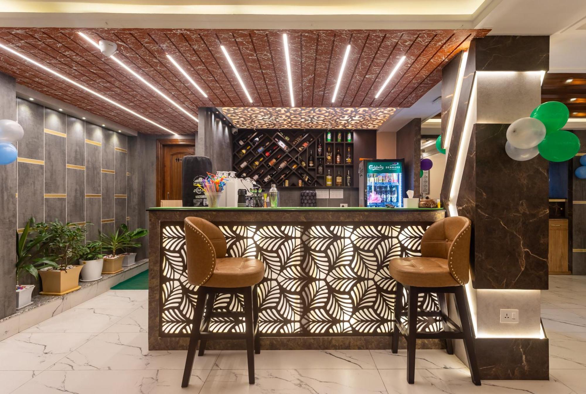 Airport Diana Hotel Katmandu Dış mekan fotoğraf