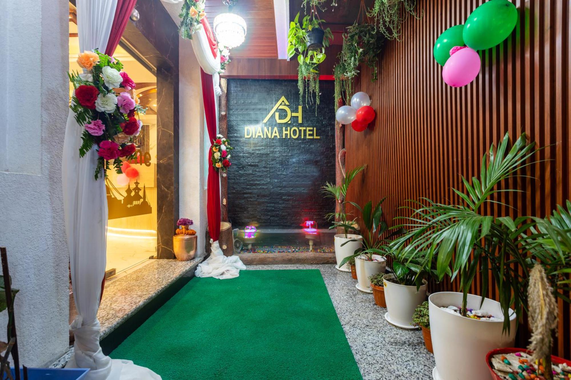 Airport Diana Hotel Katmandu Dış mekan fotoğraf